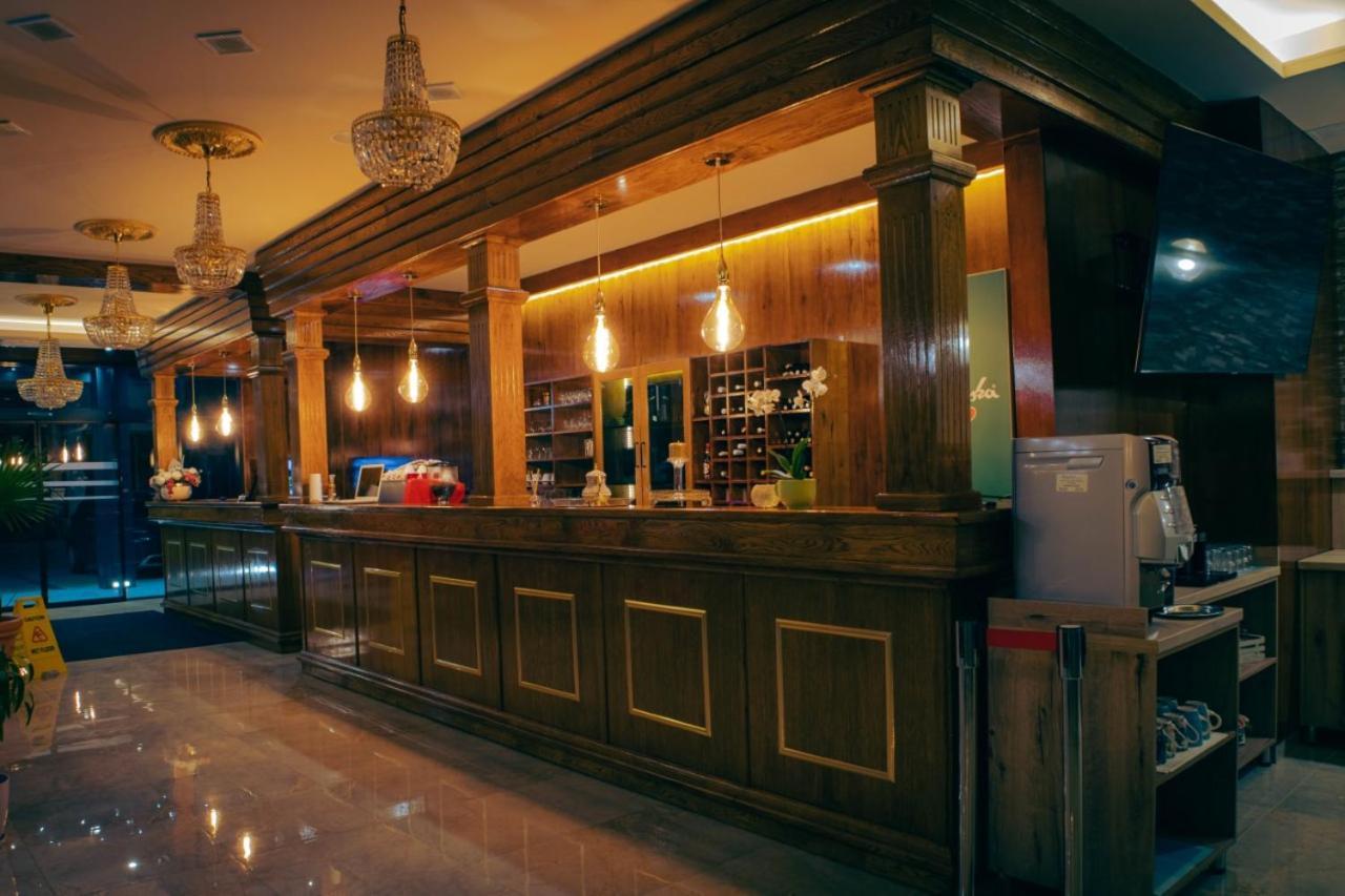 Hotel Villa Grande Бугойно Экстерьер фото