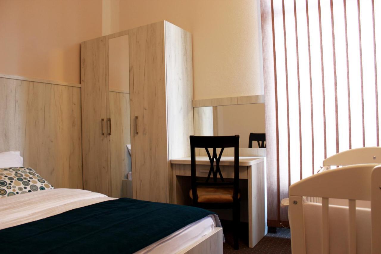 Hotel Villa Grande Бугойно Экстерьер фото